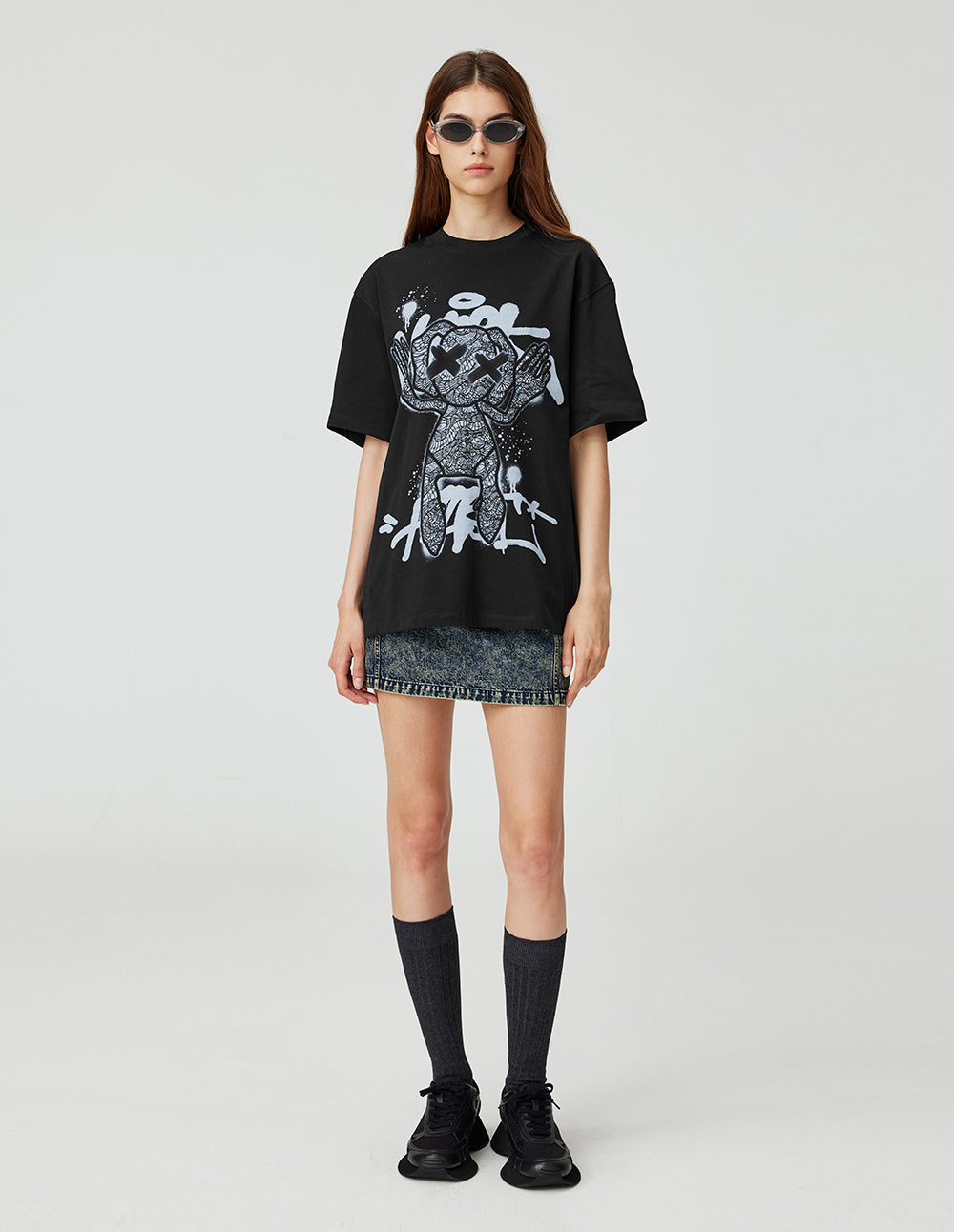 MF Unisex Threaded Small Round Neck Abstract Monster Print Loose Cotton T-Shirt