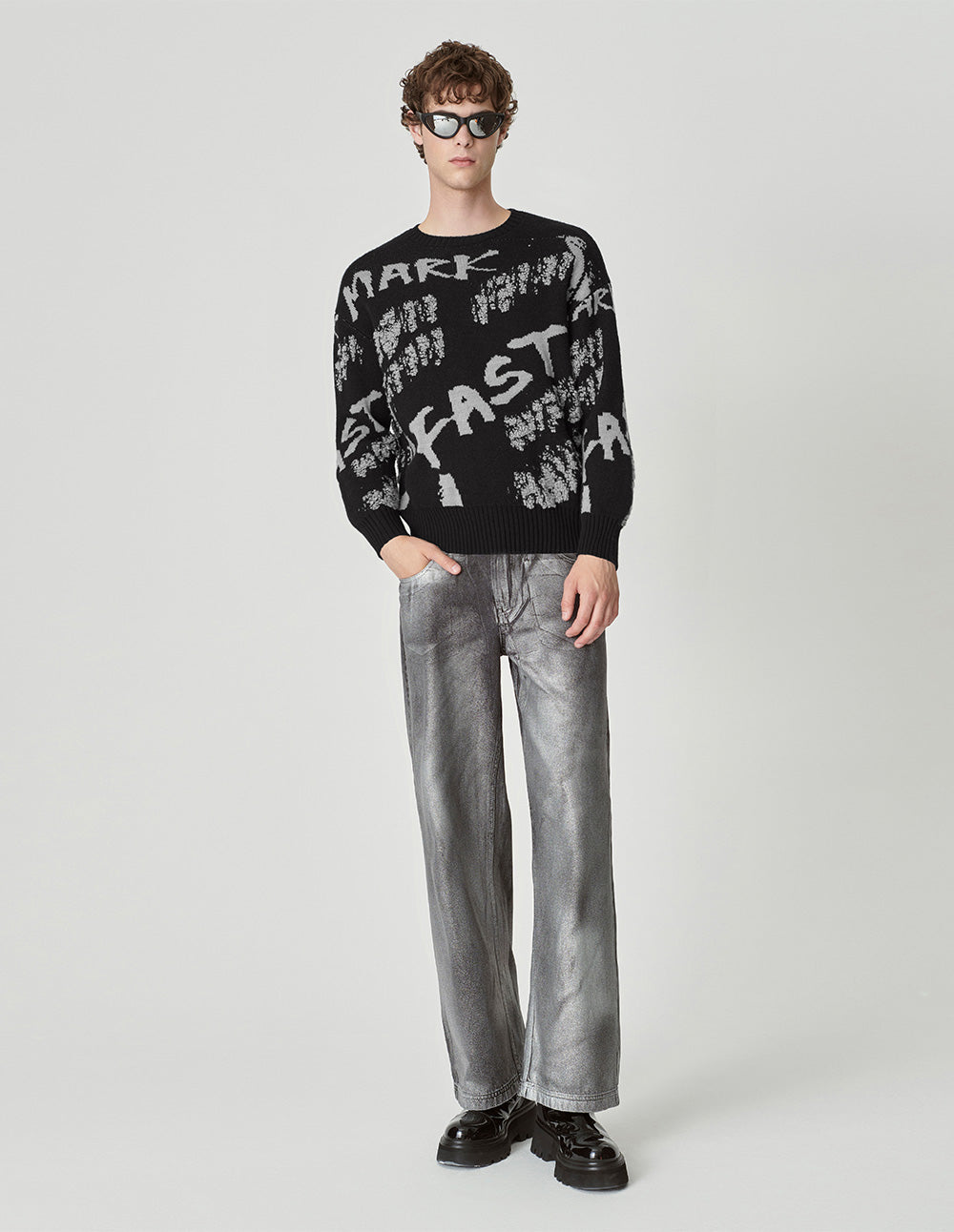 Men's Contrast Letter Jacquard Sweater