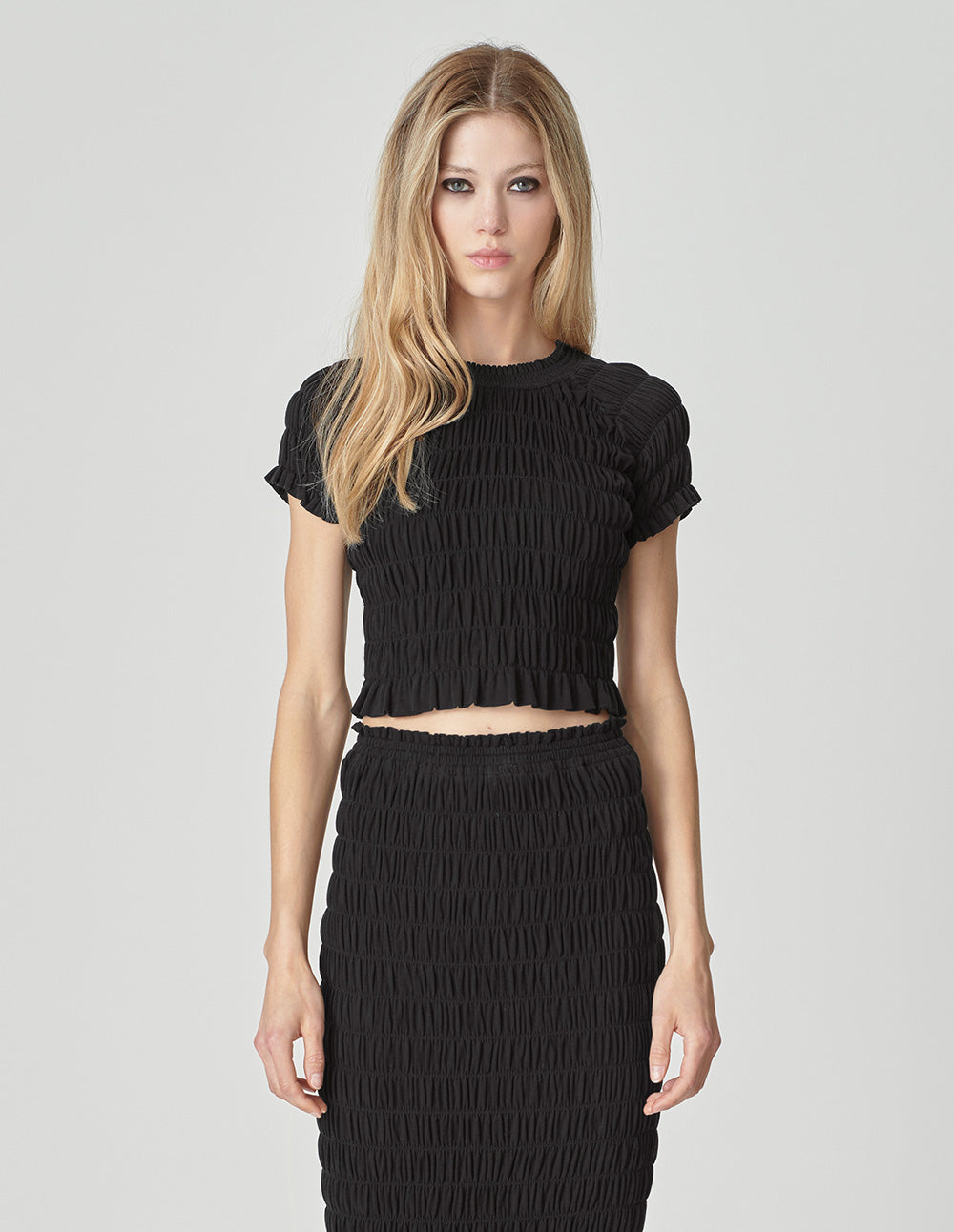 Women's Black Raglan Sleeve Pleated Crop Top