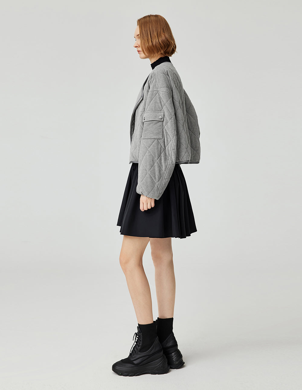 MF round neck, diagonal placket, diamond quilted, versatile floral gray cotton coat