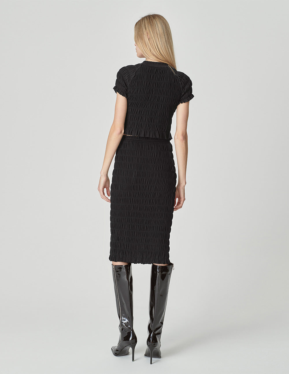 Women's Black Raglan Sleeve Pleated Crop Top