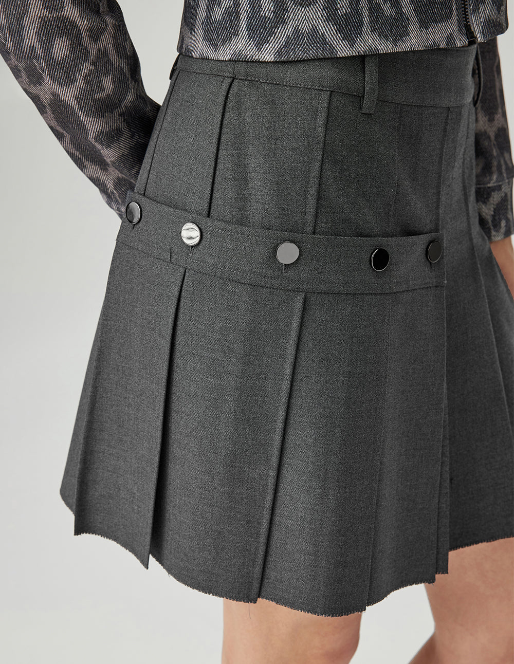 MF vintage grey leopard print hooded zip-up jacket