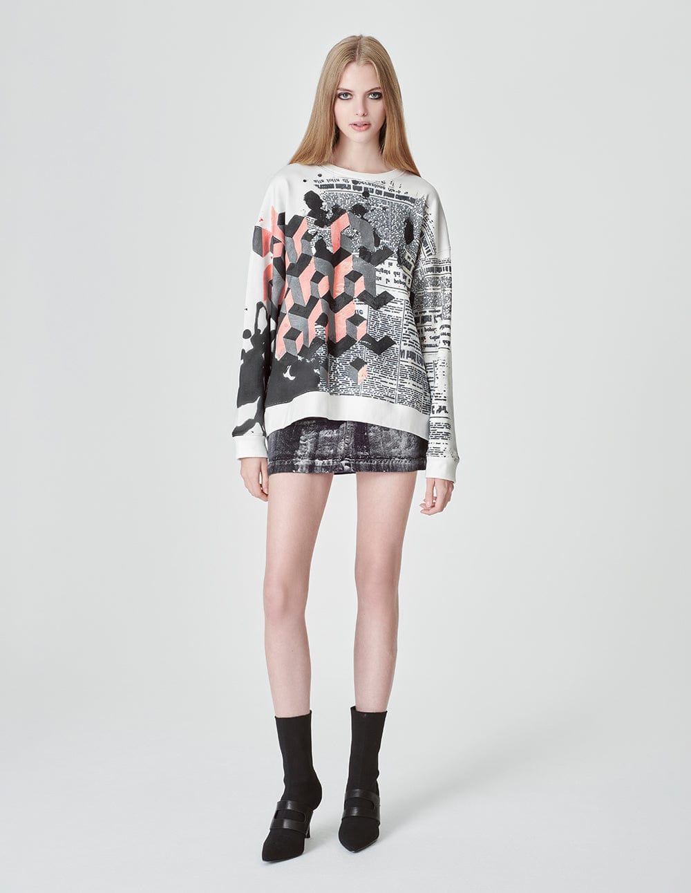 Unisex Graffiti Print Sweatshirt