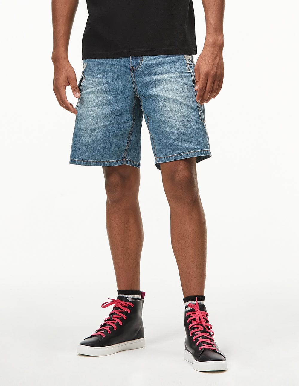Men Basic Fit Flap Pockets Denim Short With Mf Logo Embroidery