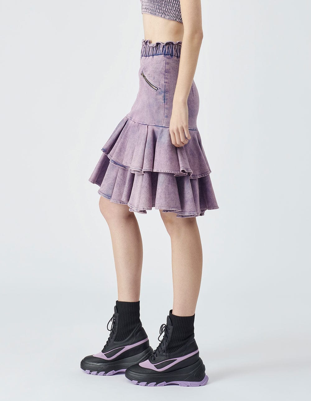 Women's ruffled denim skirt