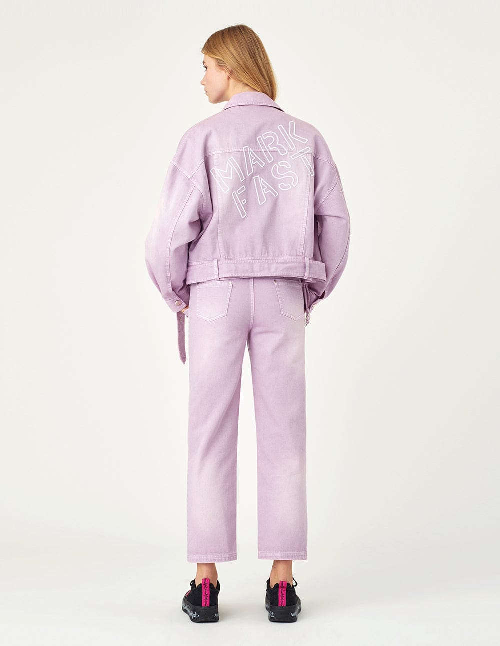 Women Straight Fit Pink Dyed Denim Jeans