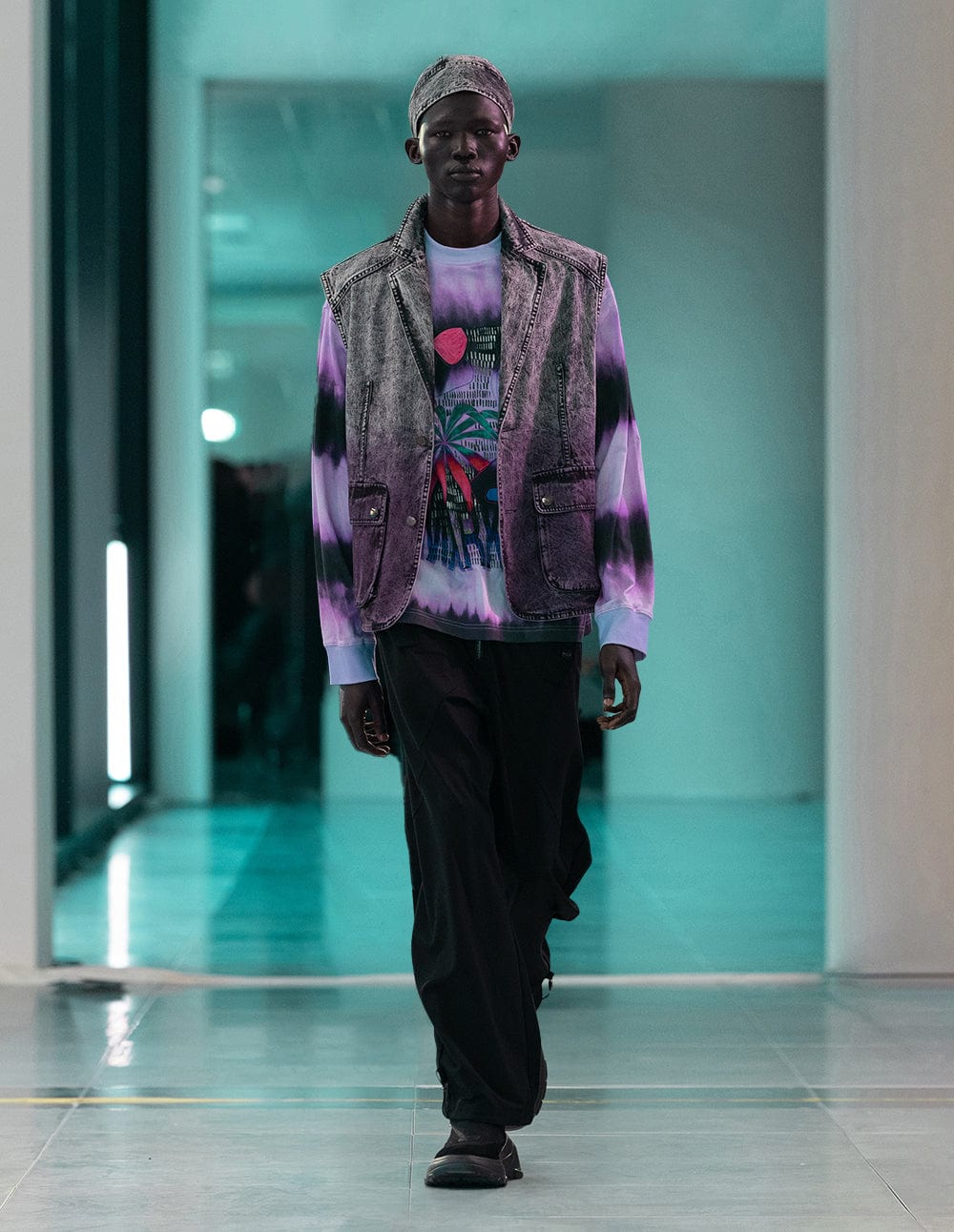 Unisex Tie-Dye Printed Round Neck Long-Sleeved T-Shirt