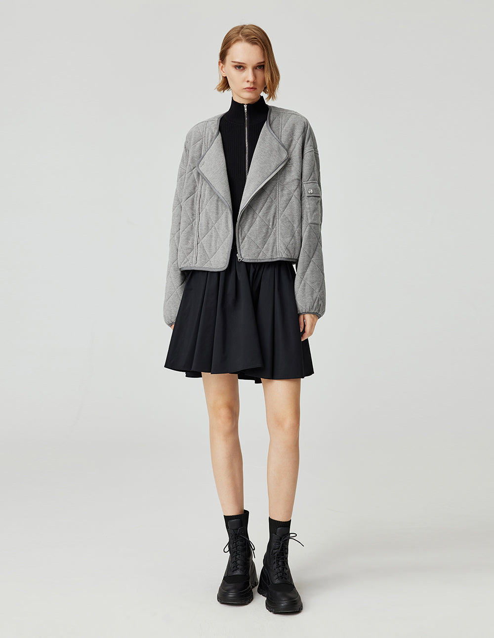 MF round neck, diagonal placket, diamond quilted, versatile floral gray cotton coat