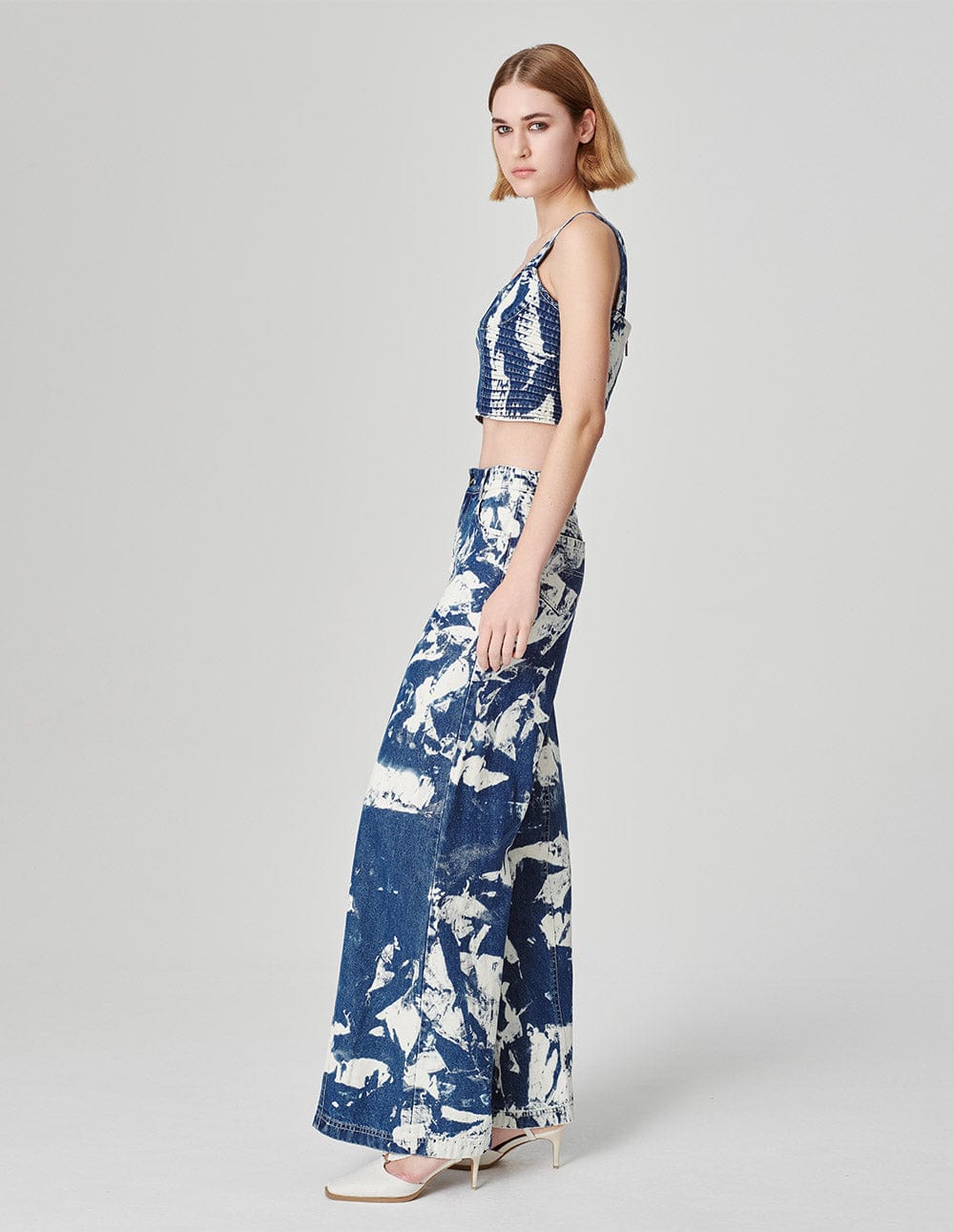 Women's Contrast Colour Tie-Bleached Washed Denim Vest