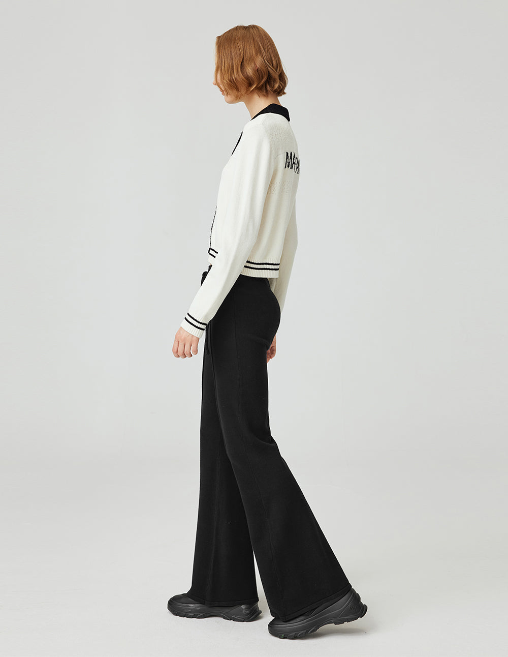 MF Loose Versatile Lapel Polo Style Beige Knitted Pullover