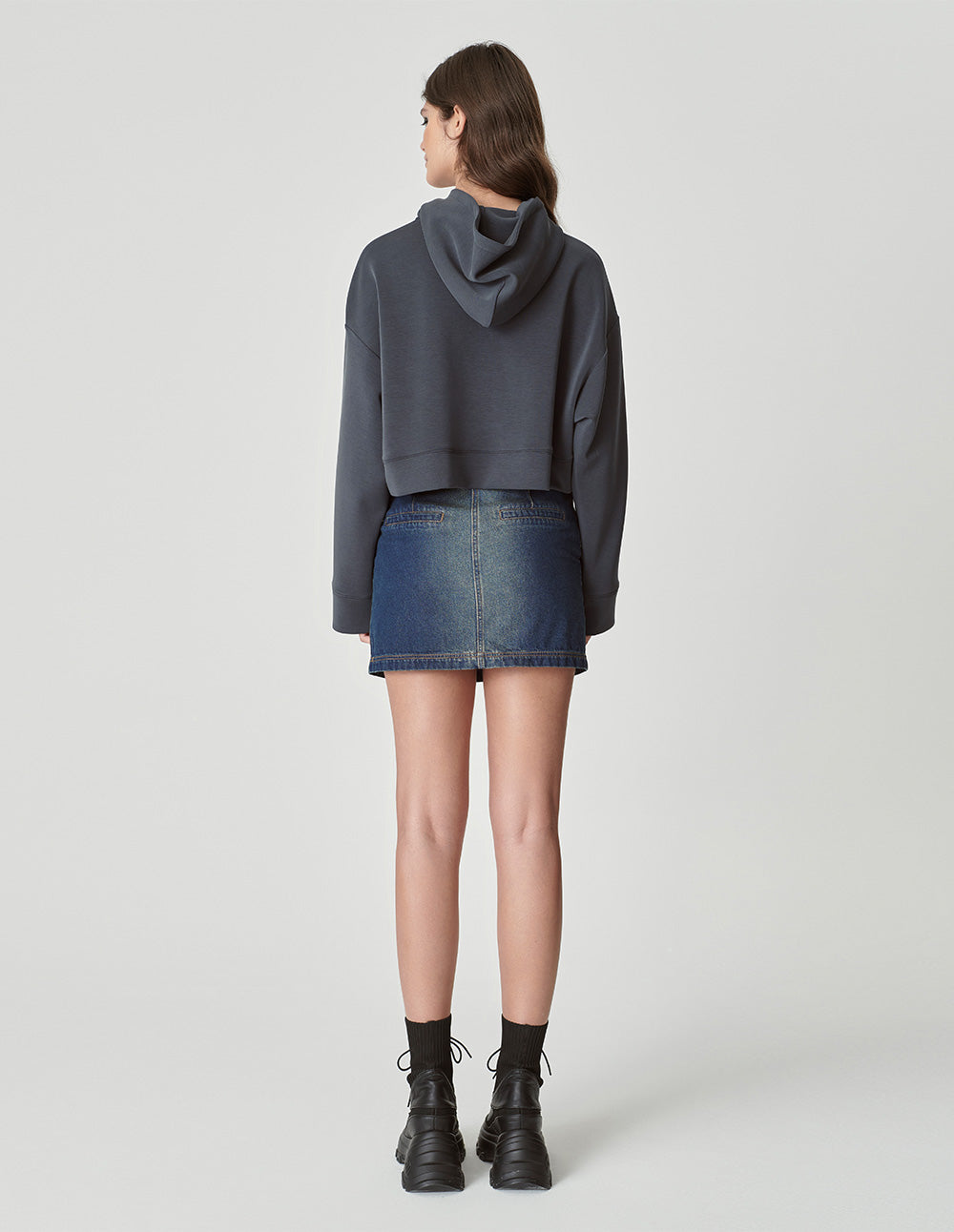 Women's metallic light and shadow hand-painted wall print sweatshirt