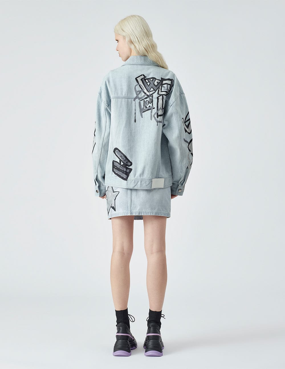 Unisex graffiti print denim jacket
